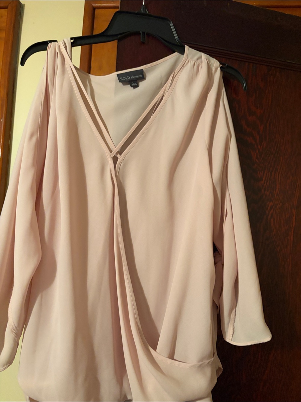 BOLD elements Blush Draped V-Neck Long Sleeve Blouse